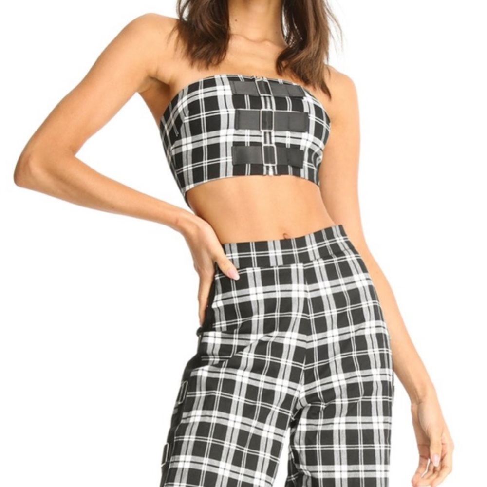 I.AM.GIA HEIST CROP TOP NWT